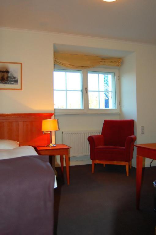 Hotel Vierseithof Luckenwalde Zimmer foto